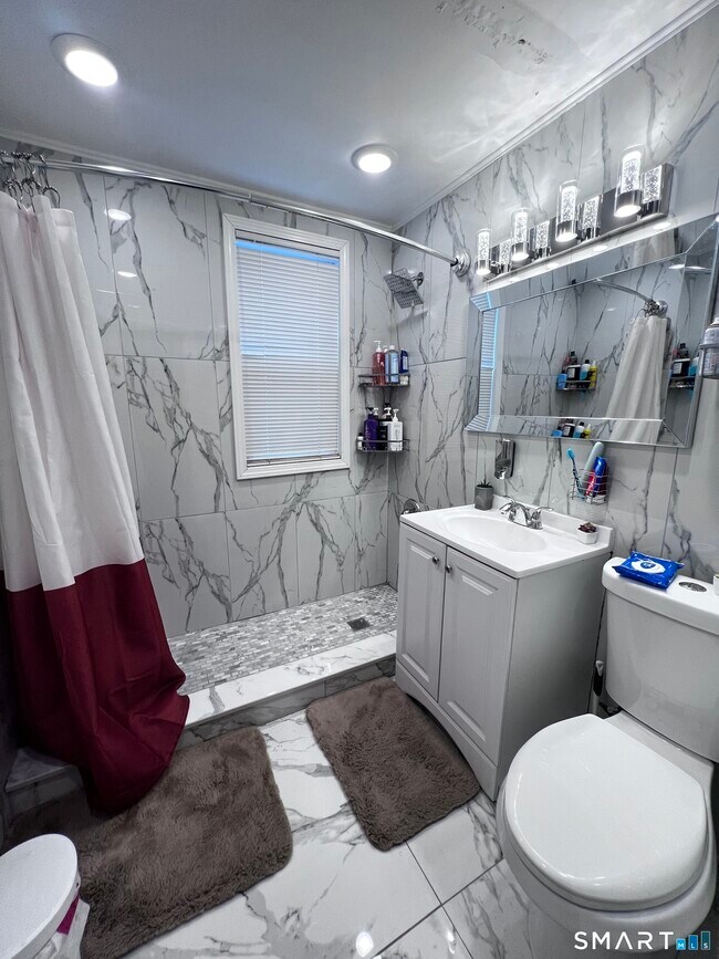 Building Photo - 54 Ward Pl