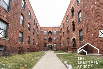 Building Photo - 2890 N Clark St