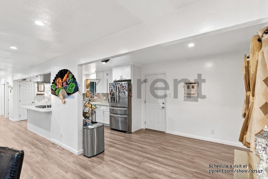 Building Photo - 1823 Tobi Ct