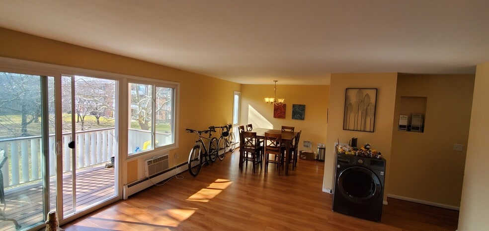 Building Photo - 2248 N Triphammer Rd