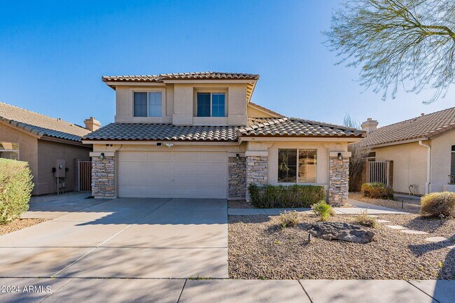 Building Photo - 2017 E Creedance Blvd