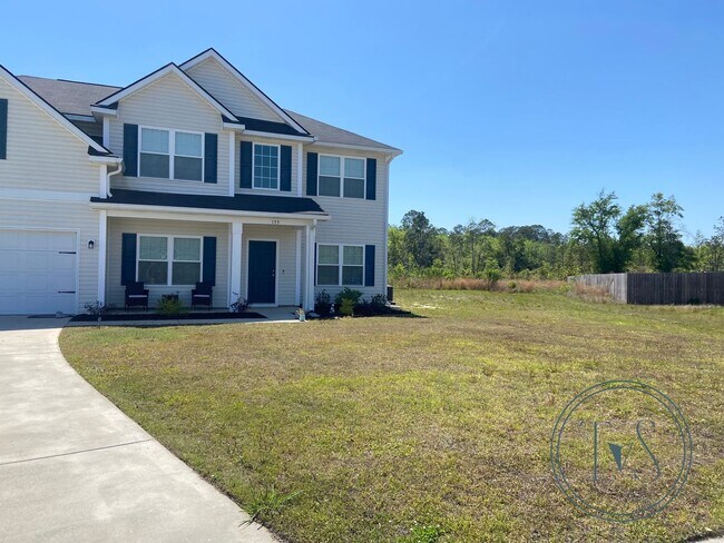 Building Photo - SPRING MOVE-IN SPECIAL AND RATE DROP ALERT...