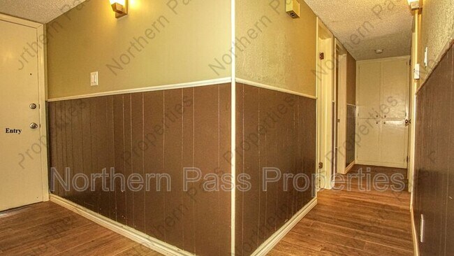 Building Photo - 4900 Sagittarius Ave