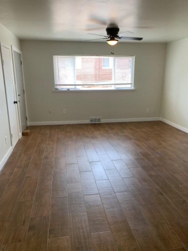 Building Photo - 2024 NW 26th St