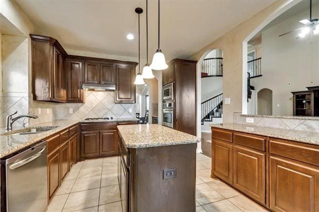 Building Photo - 308 Wisteria Way