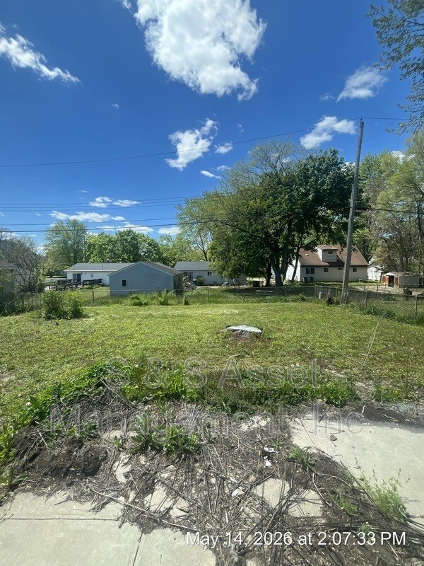 Building Photo - 4106 Stillwell Ave