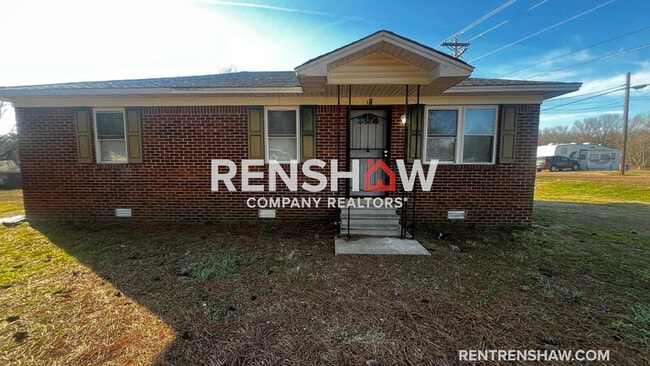 Building Photo - 17 Navy Dr