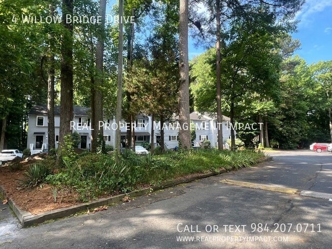 Building Photo - 4 Willow Bridge Dr