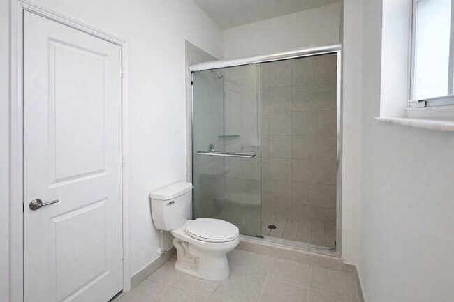 Building Photo - 11833 NW 47th Manor