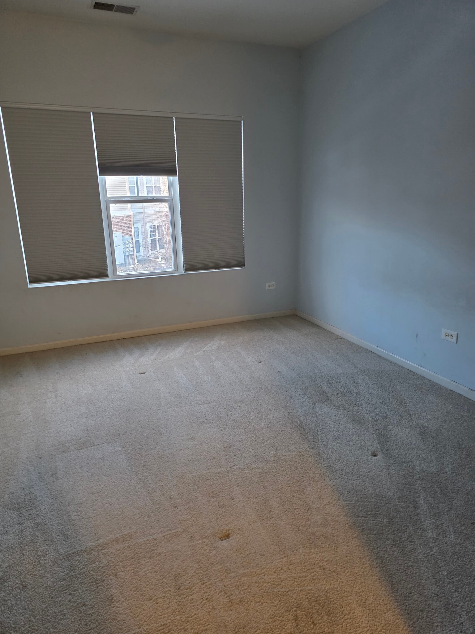 Building Photo - 104 Clubhouse Ln