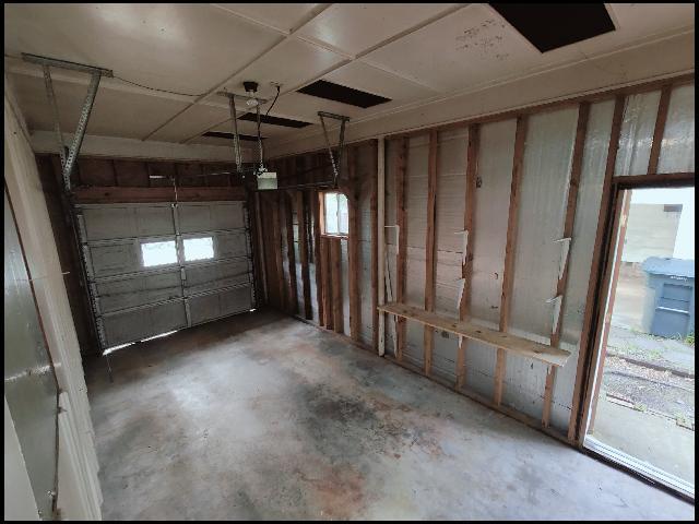 Building Photo - 20 Glenmere Dr