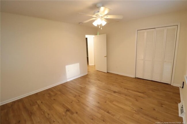 Building Photo - 6116 Deerwood Pl