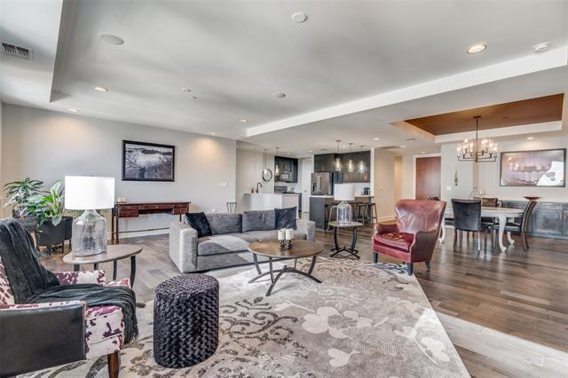 Building Photo - 1505 Elm St