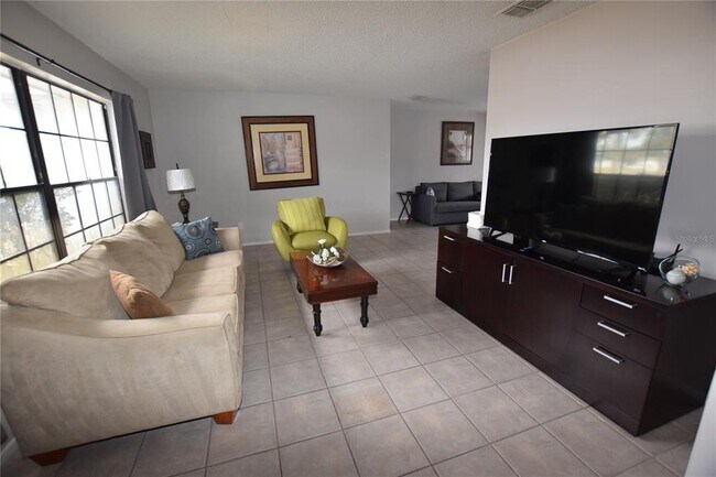 Building Photo - 7706 Indian Ridge Trail S