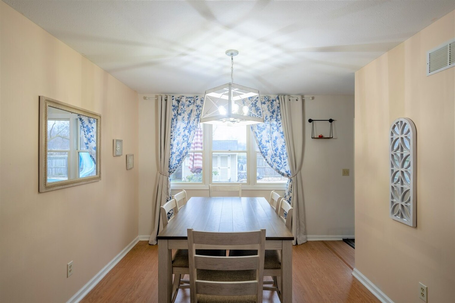 Building Photo - 3115 Wild Cherry Ridge W