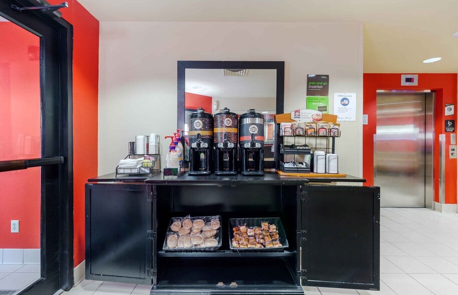 Building Photo - Furnished Studio-Washington, D.C. - Germantown