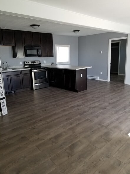 Building Photo - 117 Comanche Rd