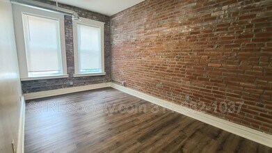 Building Photo - 2918 Louisiana Ave