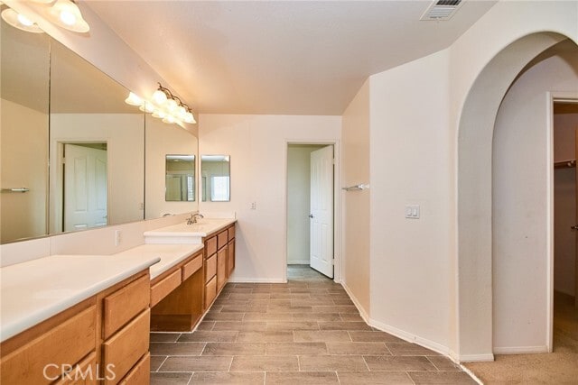 Building Photo - 27685 Rockwood Ave
