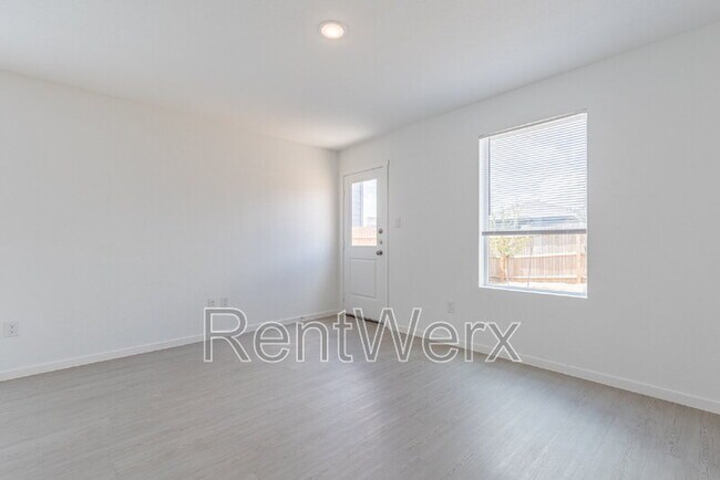 Building Photo - 6749 Marble Rdg