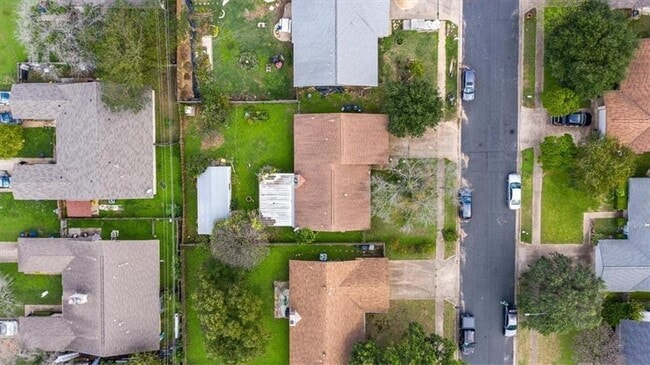 Building Photo - 12808 Irongate Ave