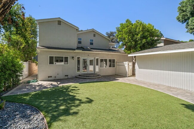 Building Photo - 15473 Lemay St