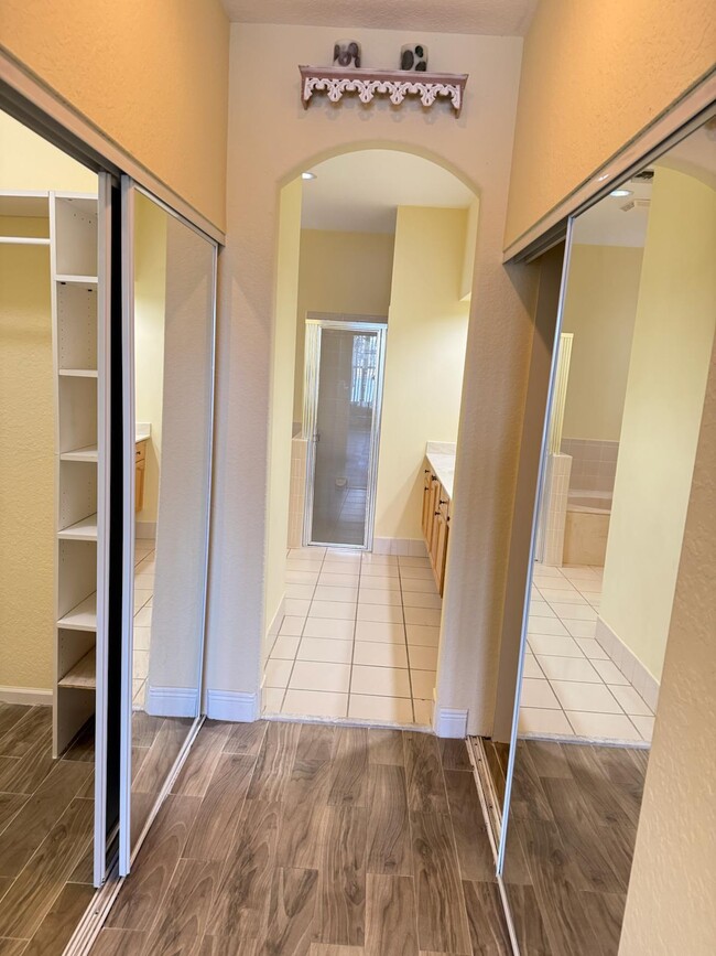 Building Photo - 5074 Massy Dr
