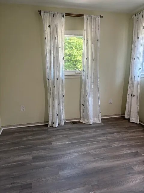 Small third bedroom - 4183 244th Pl SE