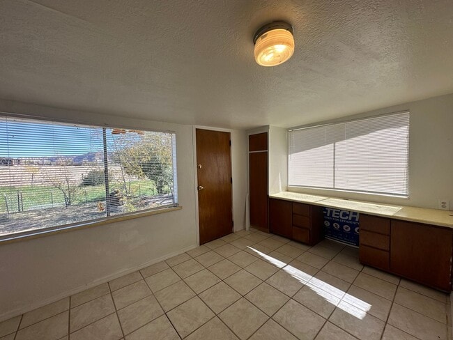 Building Photo - 2 bedroom 1 bathroom house for rent in Blanco