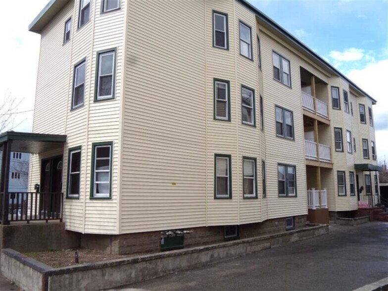 Building Photo - 107 Perkins St