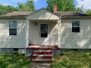 Building Photo - Renovated 2 Bedroom 1 Bath Single Family Home