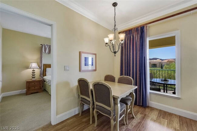 Building Photo - 30 Strada Di Villaggio