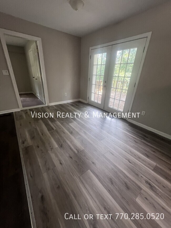 Building Photo - 155 Castleman Rd