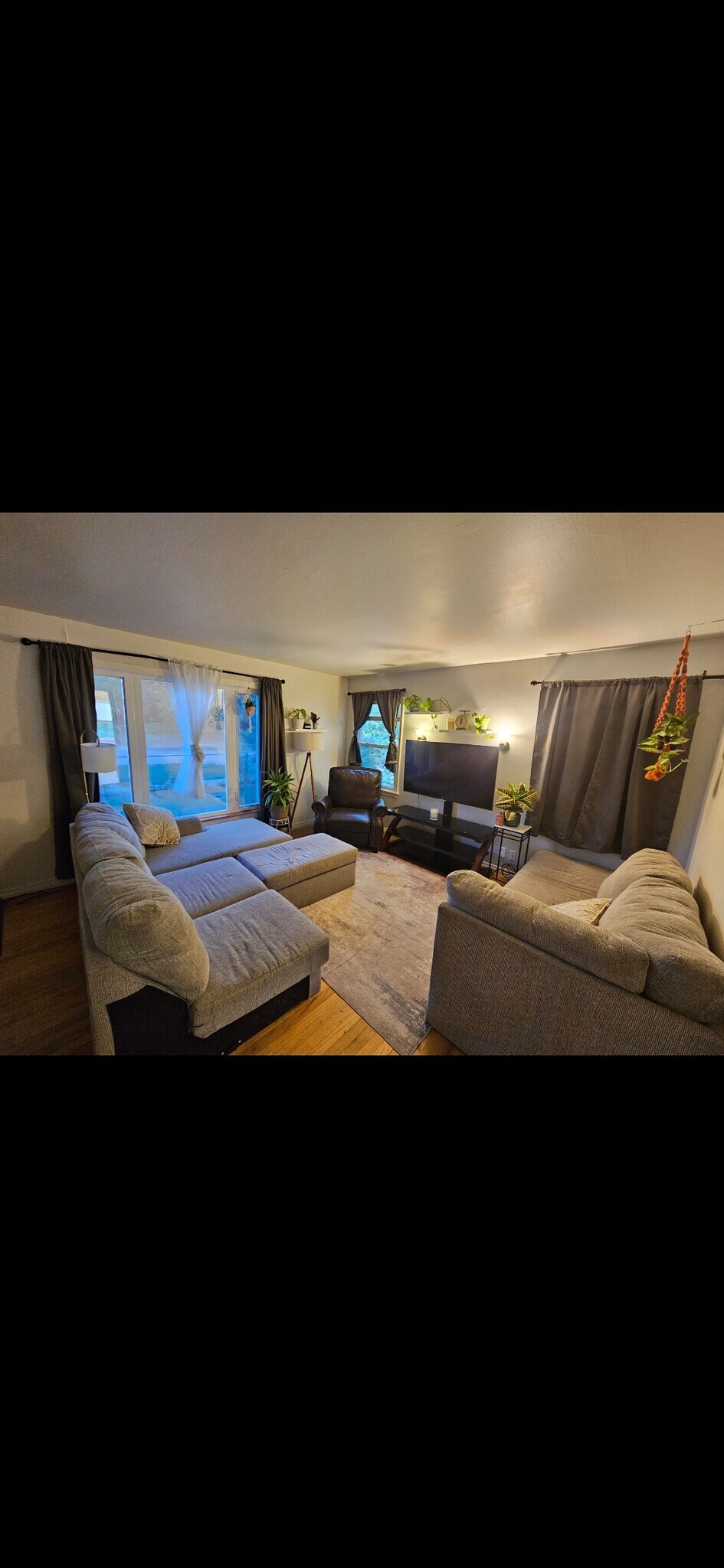 Building Photo - 207 Saint Andrew St