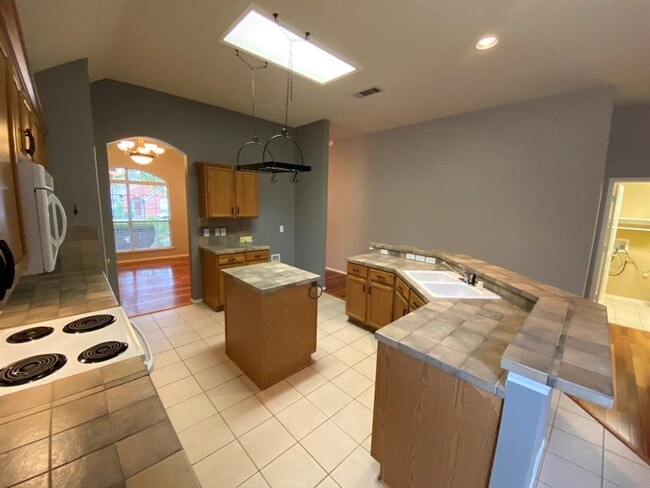 Building Photo - 11442 Blanchard Dr