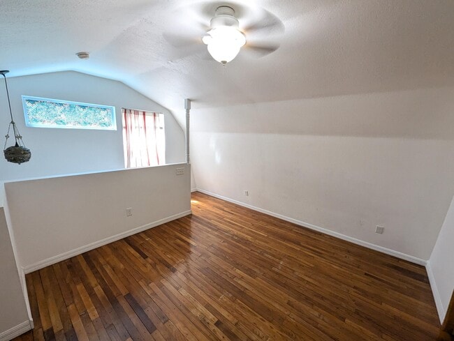 Building Photo - 3348 Lowery Dr