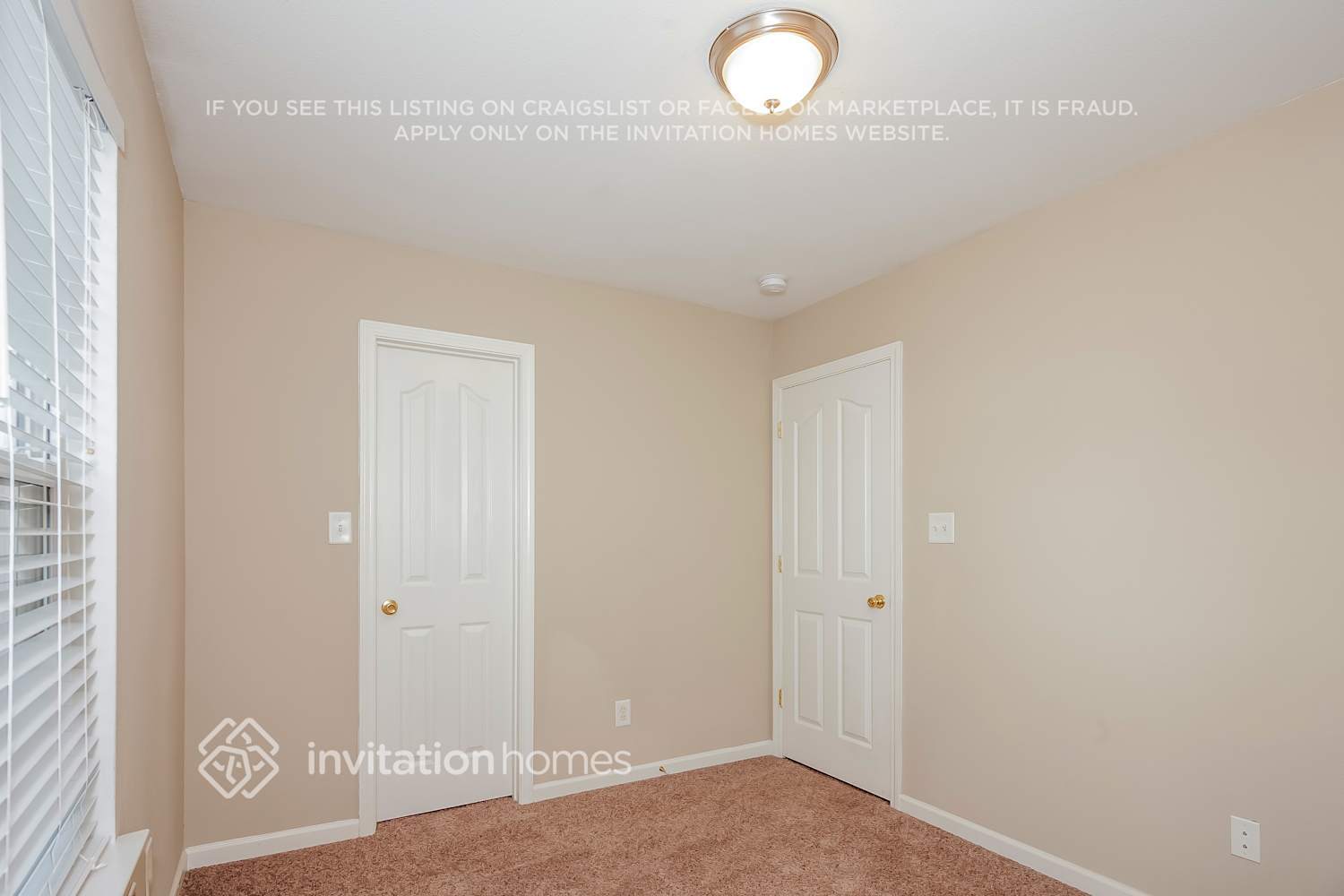 Building Photo - 5733 Shining Oak Ln