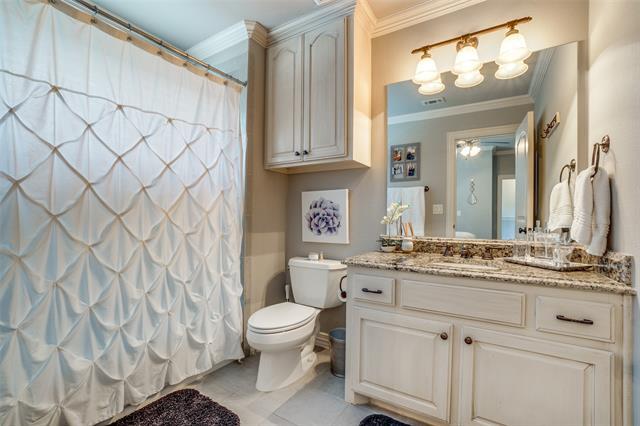 Building Photo - 1914 Euclid Ave