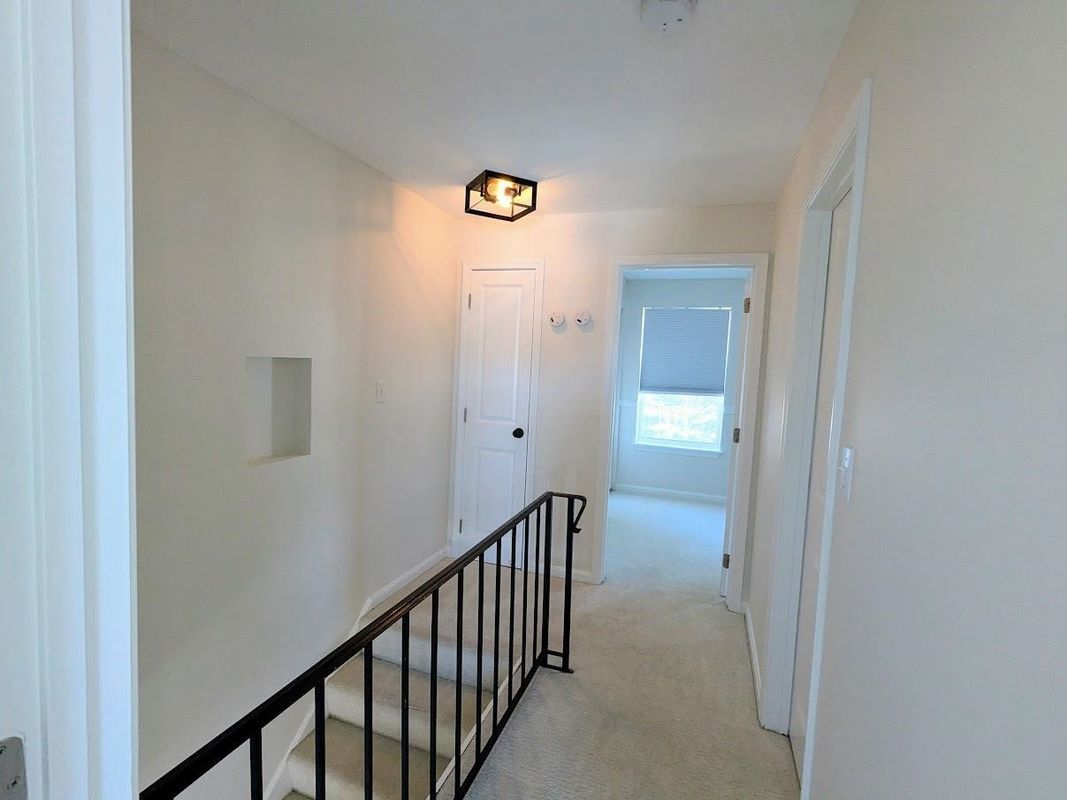 Building Photo - 107 Franklin, 4