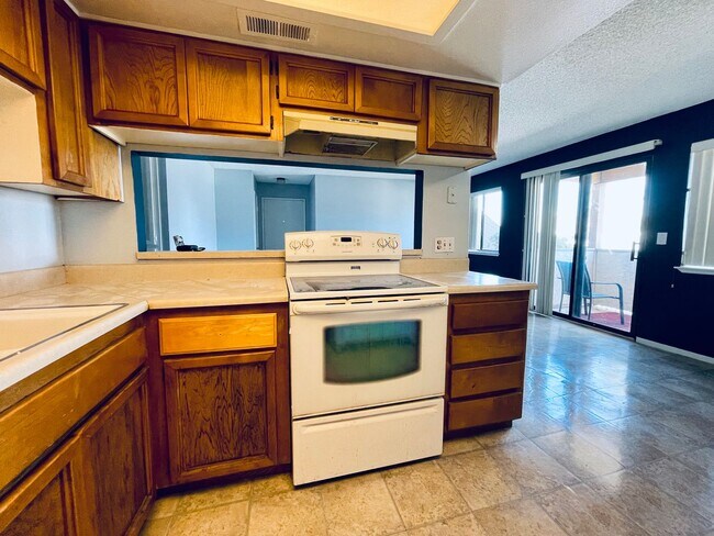 Building Photo - 3716 Snorkel Cir