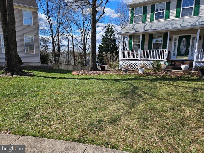 Building Photo - 9296 Hillis Ct