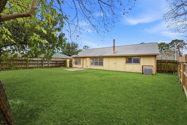 Building Photo - 20014 Bishops Gate Ln