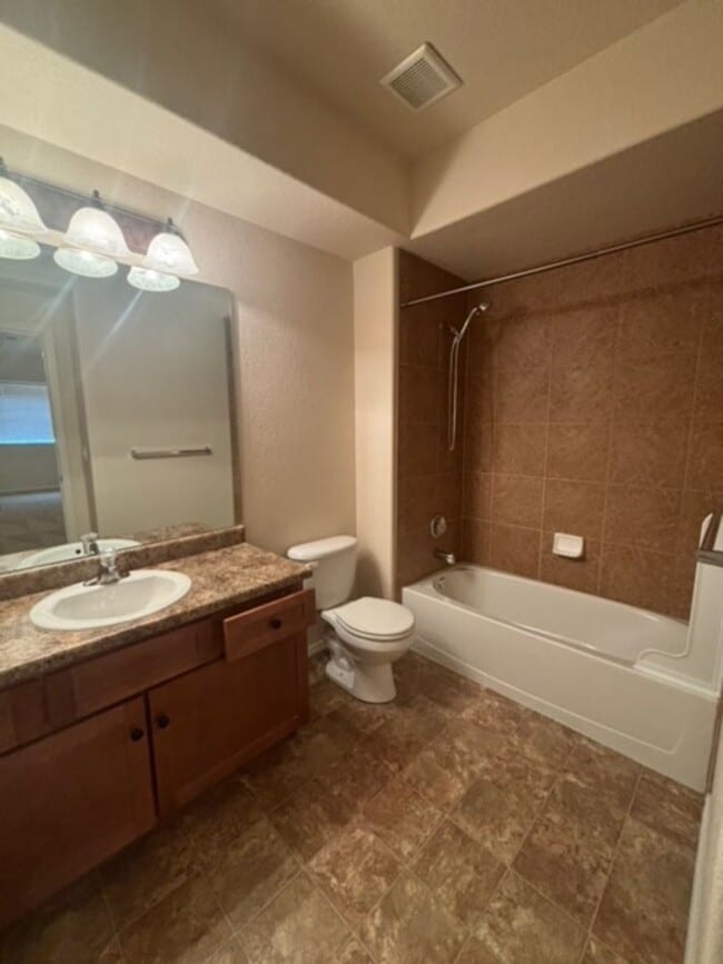 Building Photo - 4326 Susie View