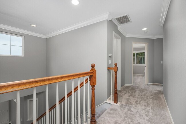 Building Photo - Beautiful home in Canterbery