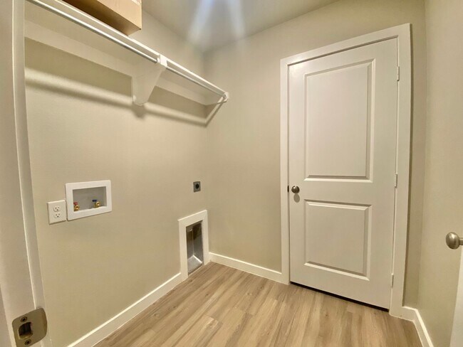 Building Photo - Pre leasing in Bell Farms for 1/04/2026