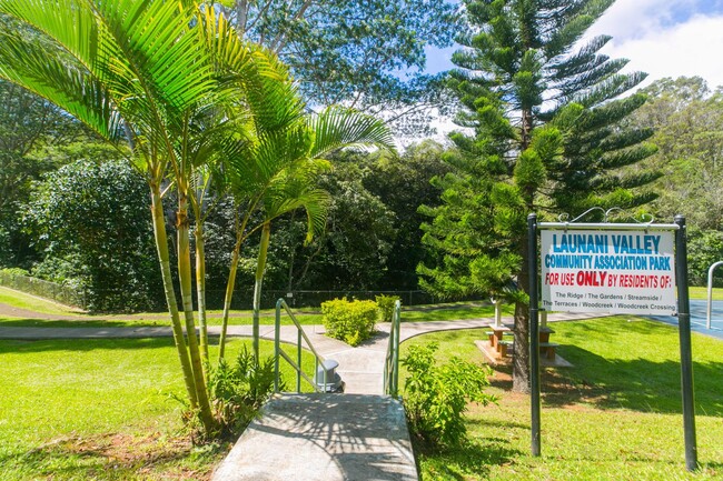 Building Photo - 95-270 Waikalani Dr. #I204