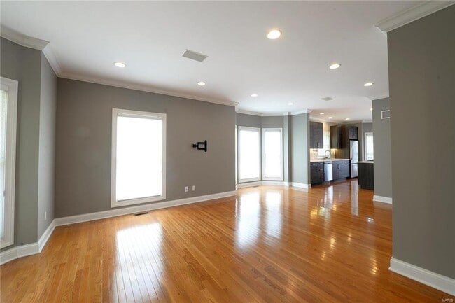 Building Photo - 7709 Gannon Ave