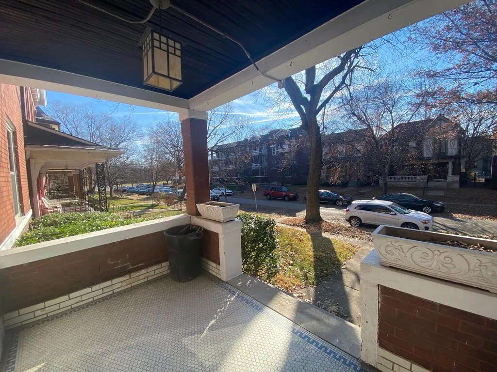 Building Photo - 6027 McPherson Ave
