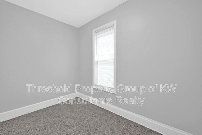 Building Photo - 342-344 East Morrill Avenue