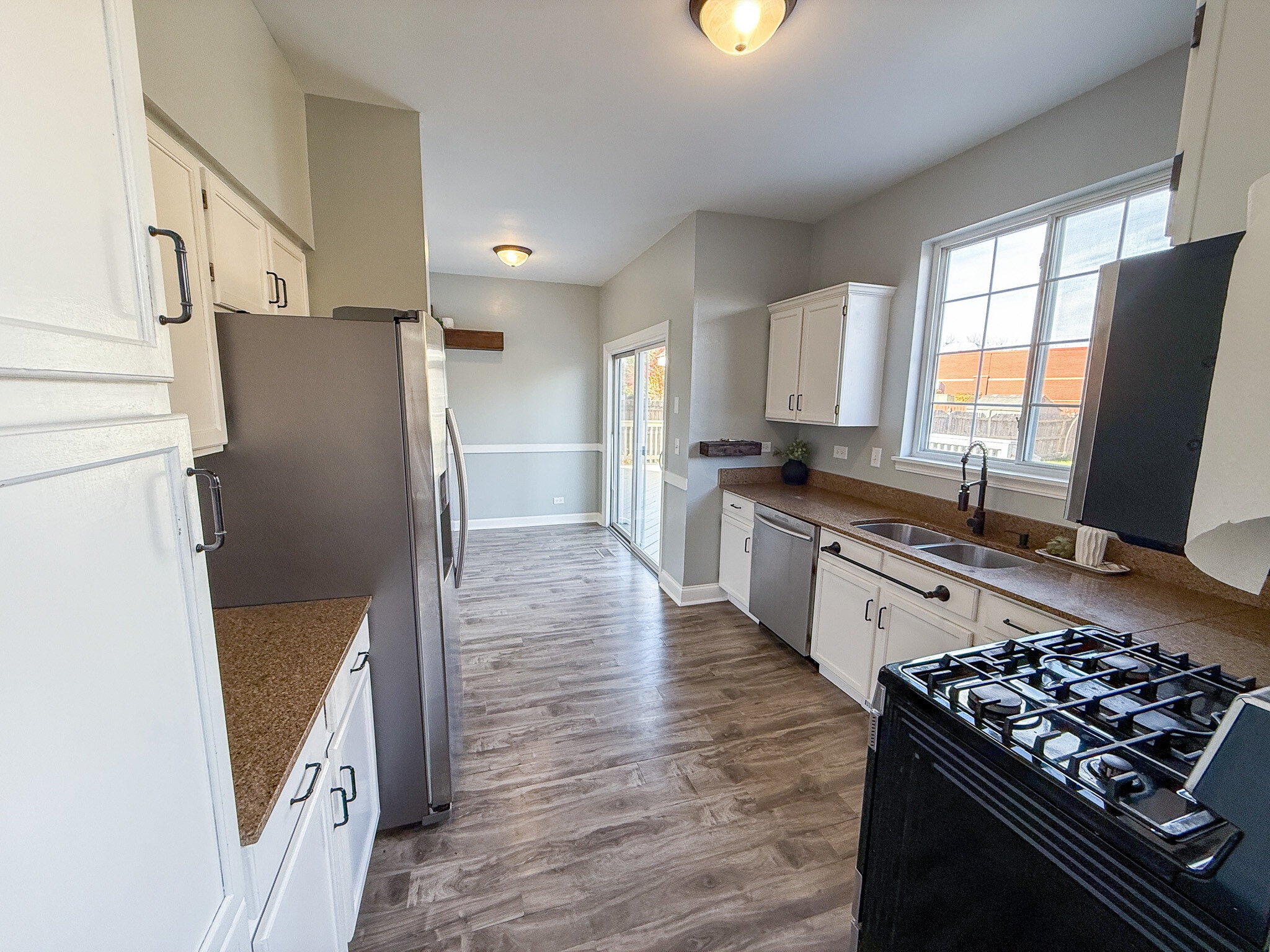 Building Photo - 1629 Silver Springs Ct